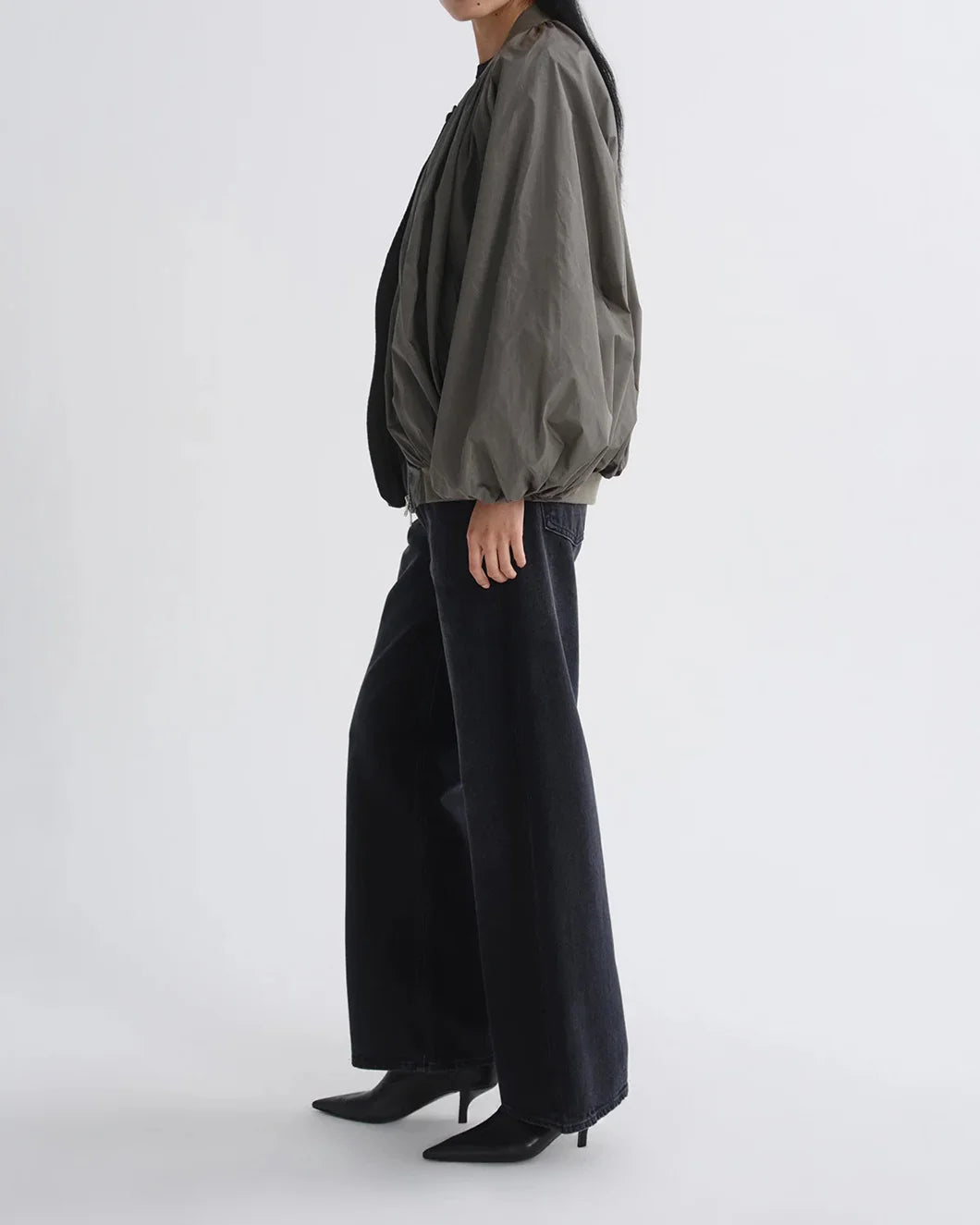 AGOLDE raffi jacket fern on figure side 1