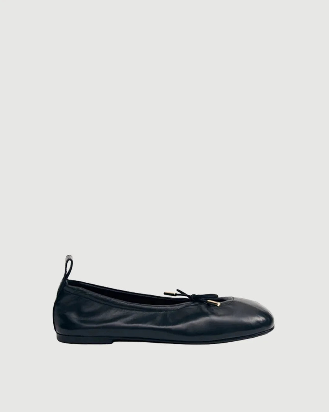 ALOHA Rosalind black leather ballet flats isolated