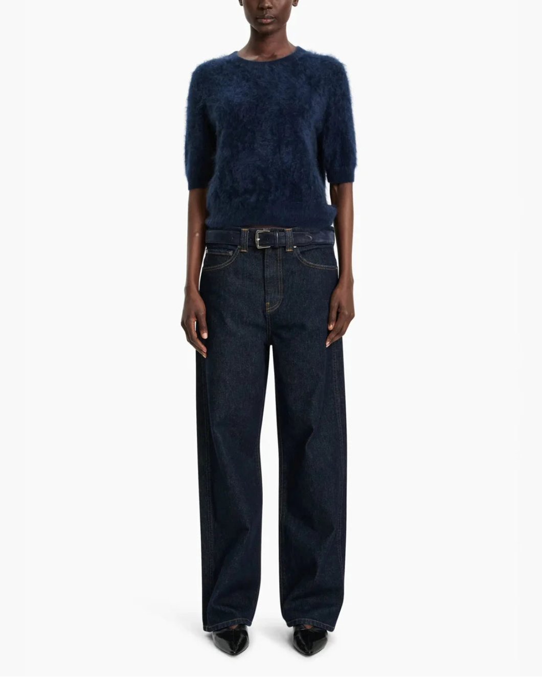 ARCH 4 Toulon Sweater Navy on figure front