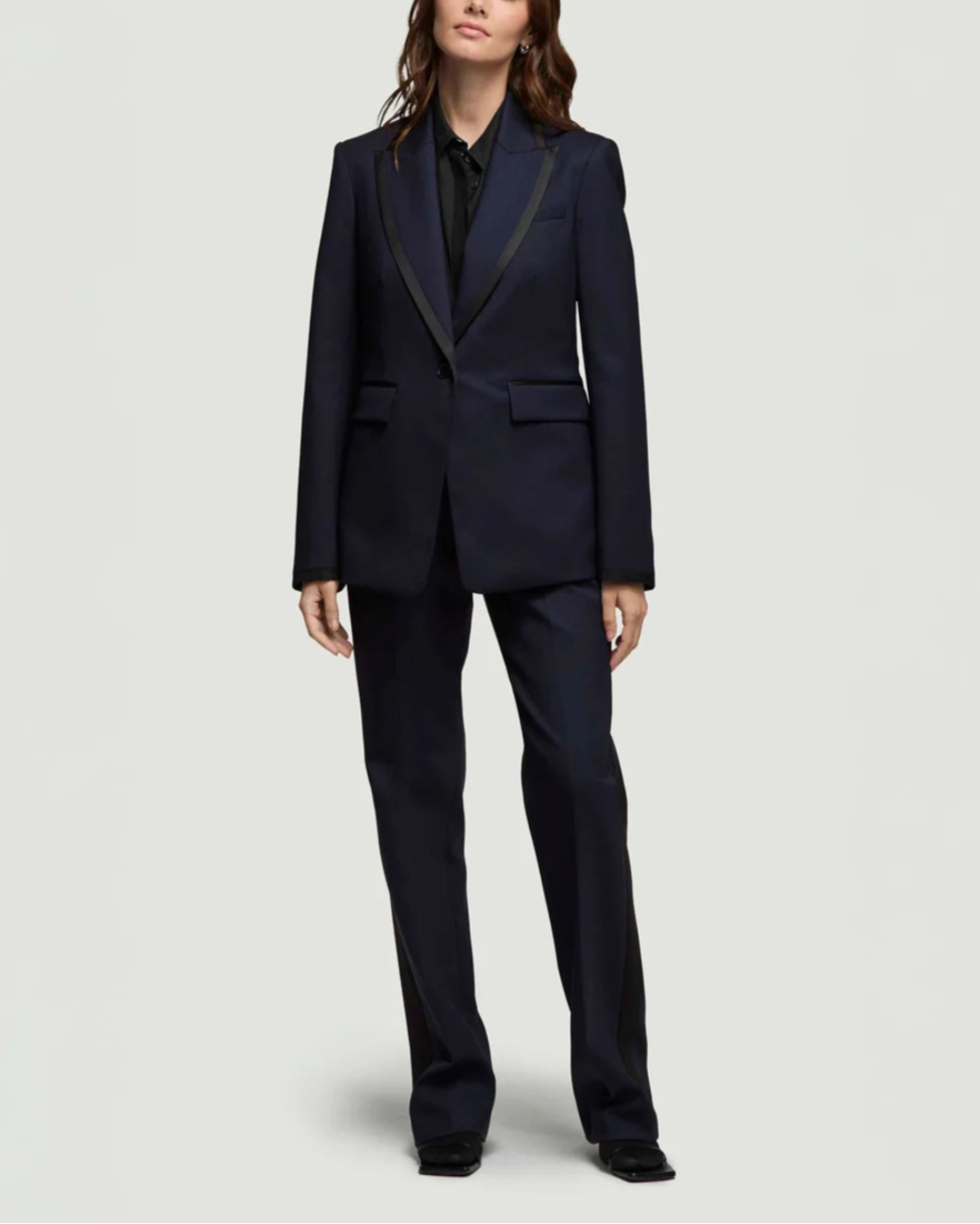 ARGENT colorblocked sculpted blazer midnight black on figure front