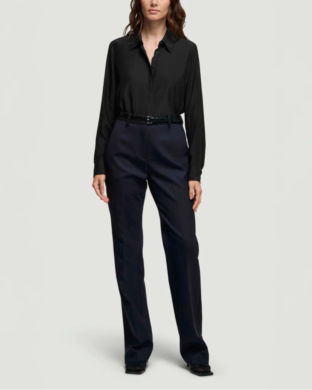 ARGENT colorblocked tuxedo trouser midnight black on figure front