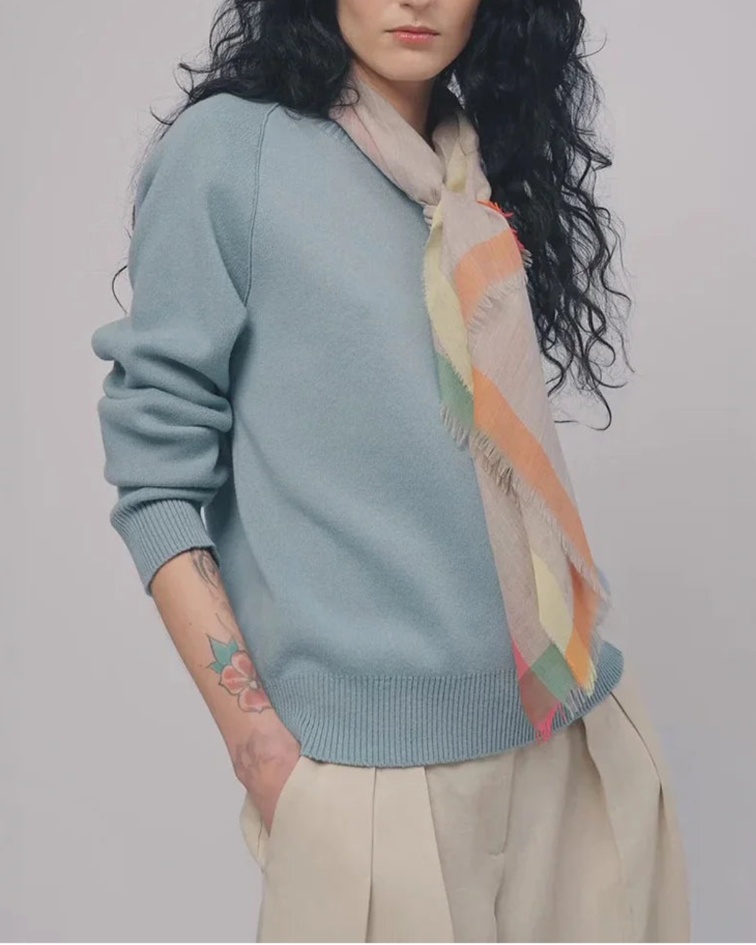 BEGG X CO Wispy Alyssa Cashmere Scarf Dark natural multi on figure front 1