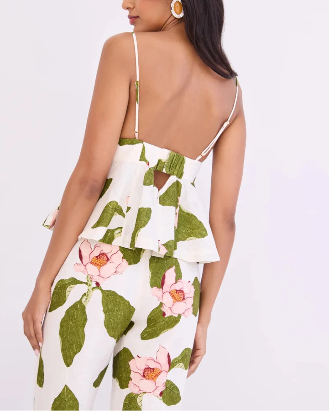 CARA CARA Avenue Top Lotus ivory on figure back