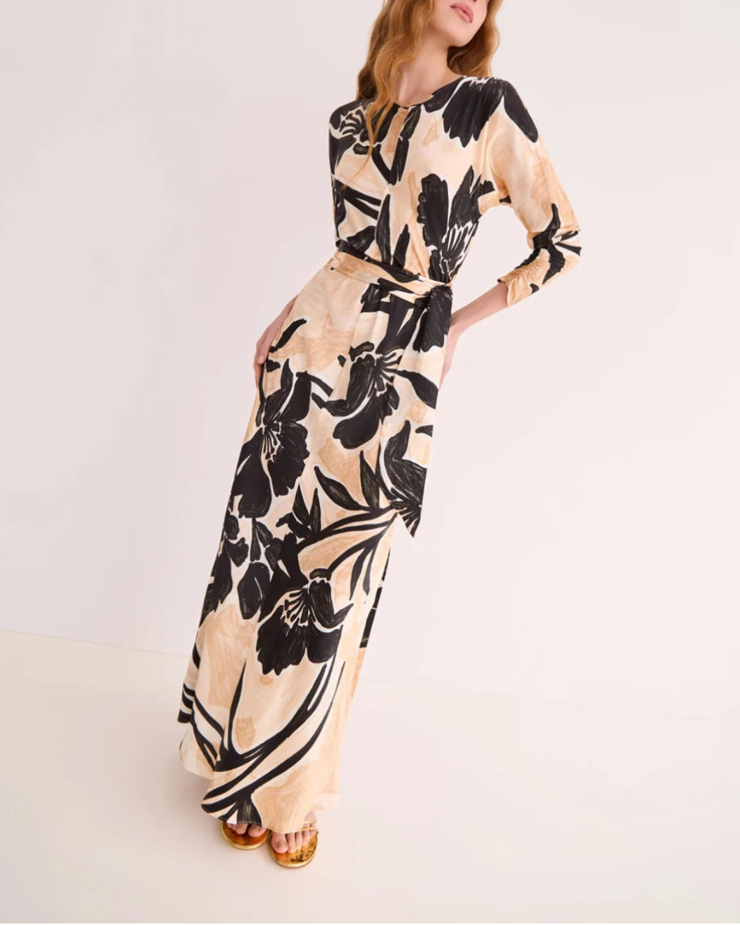 CARA CARA Nash midi dress on figure front 1