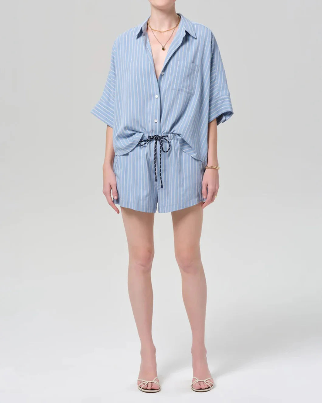 CITIZEN Este Drawstring Short in capri stripe on figure front