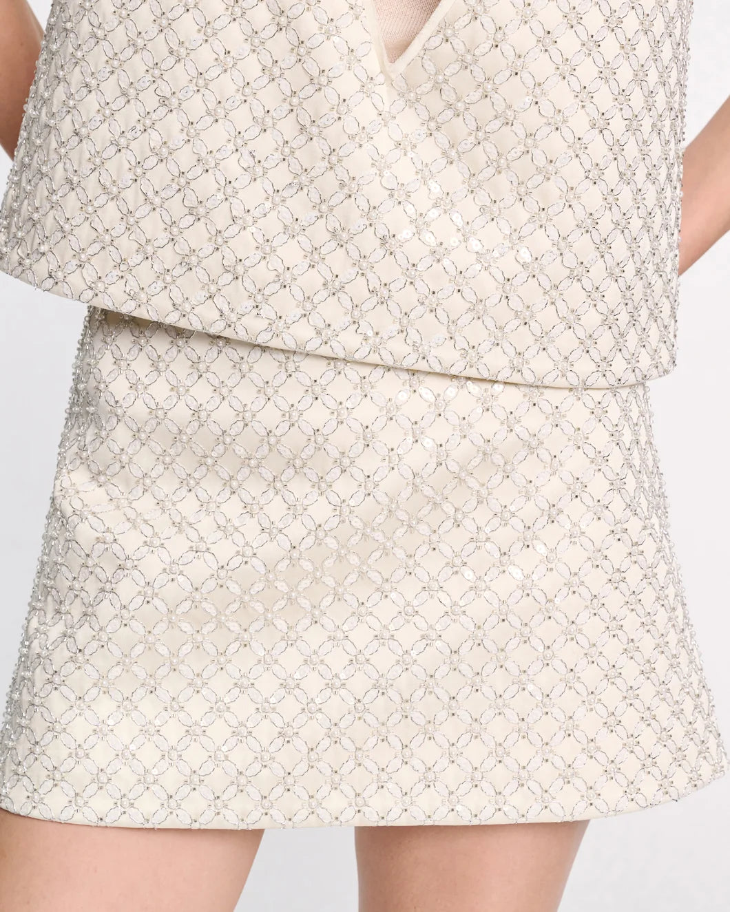 DOROTHEE SCHUMACHER sparkling statement skirt white on figure ftont detail