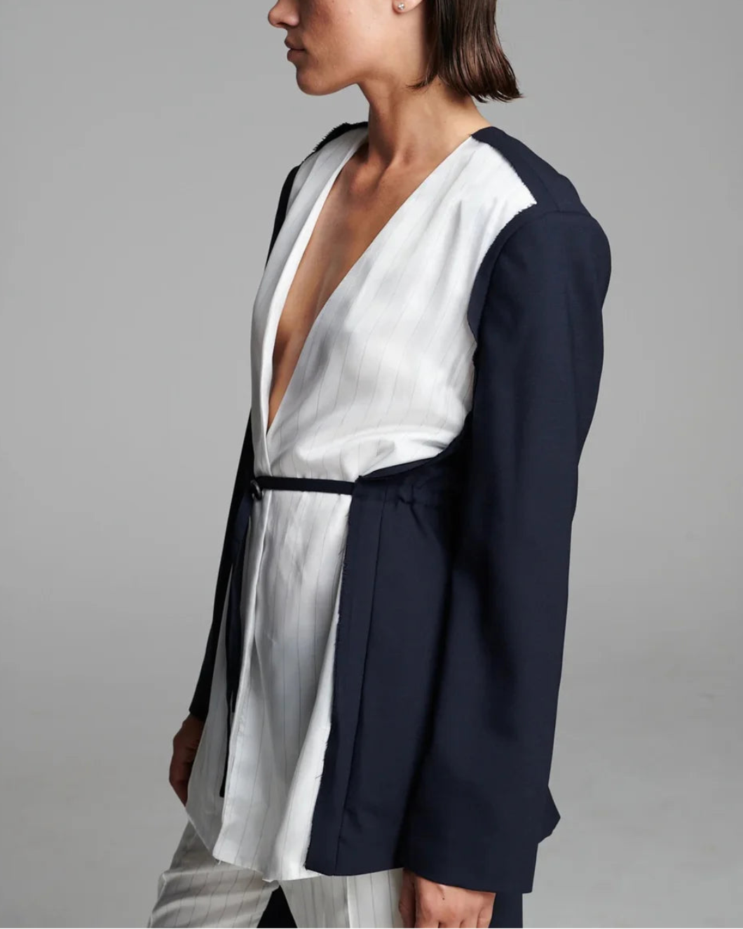 FRENKEN Cord Waisted Jacket Navy on figure side