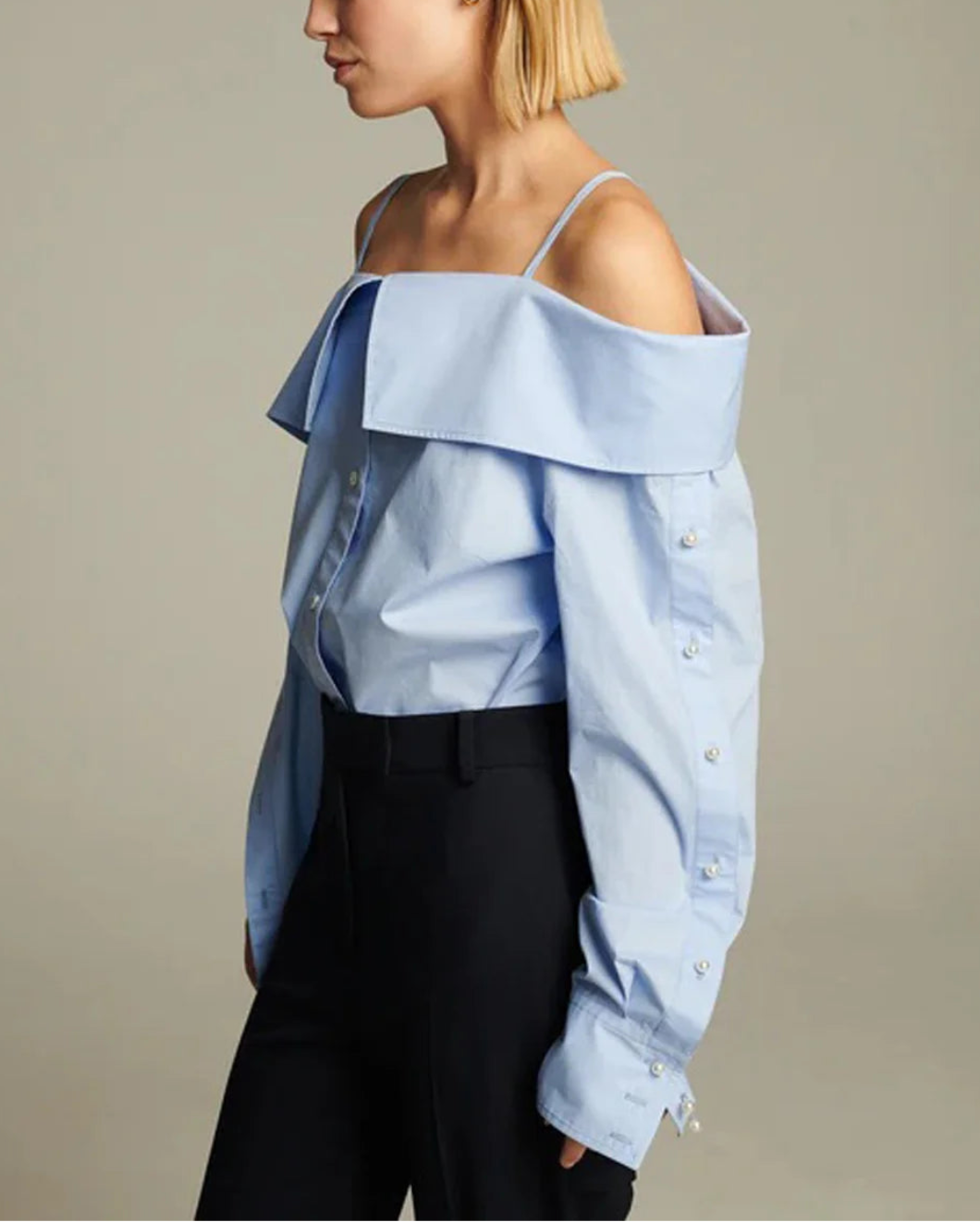 FRENKEN Snap Spagetti Strap Shirt Light Blue on figure side 1