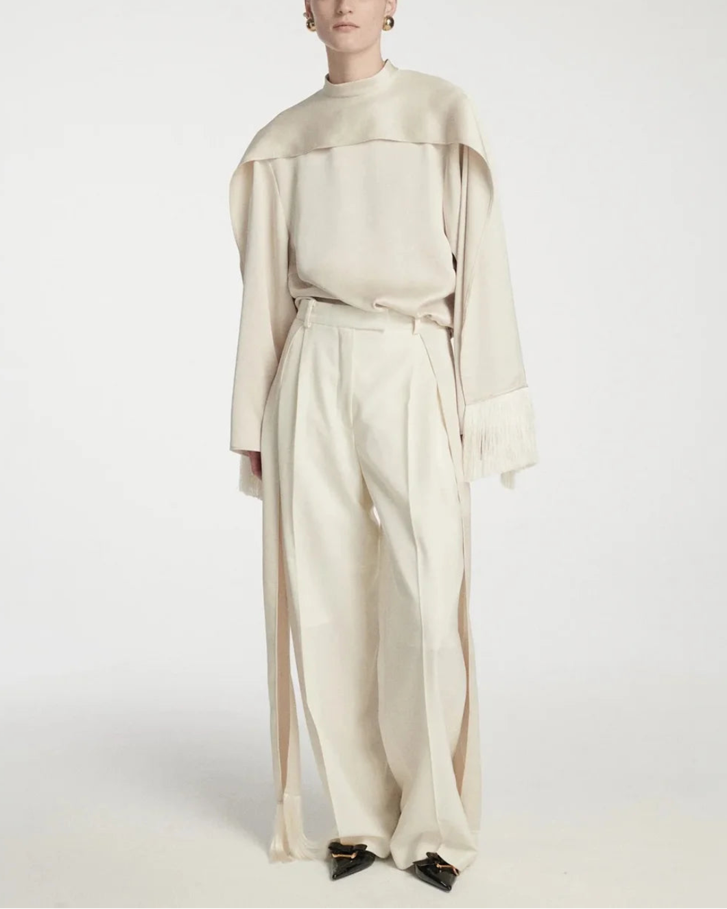 FRENKEN satin scarf top - Butter on figure front