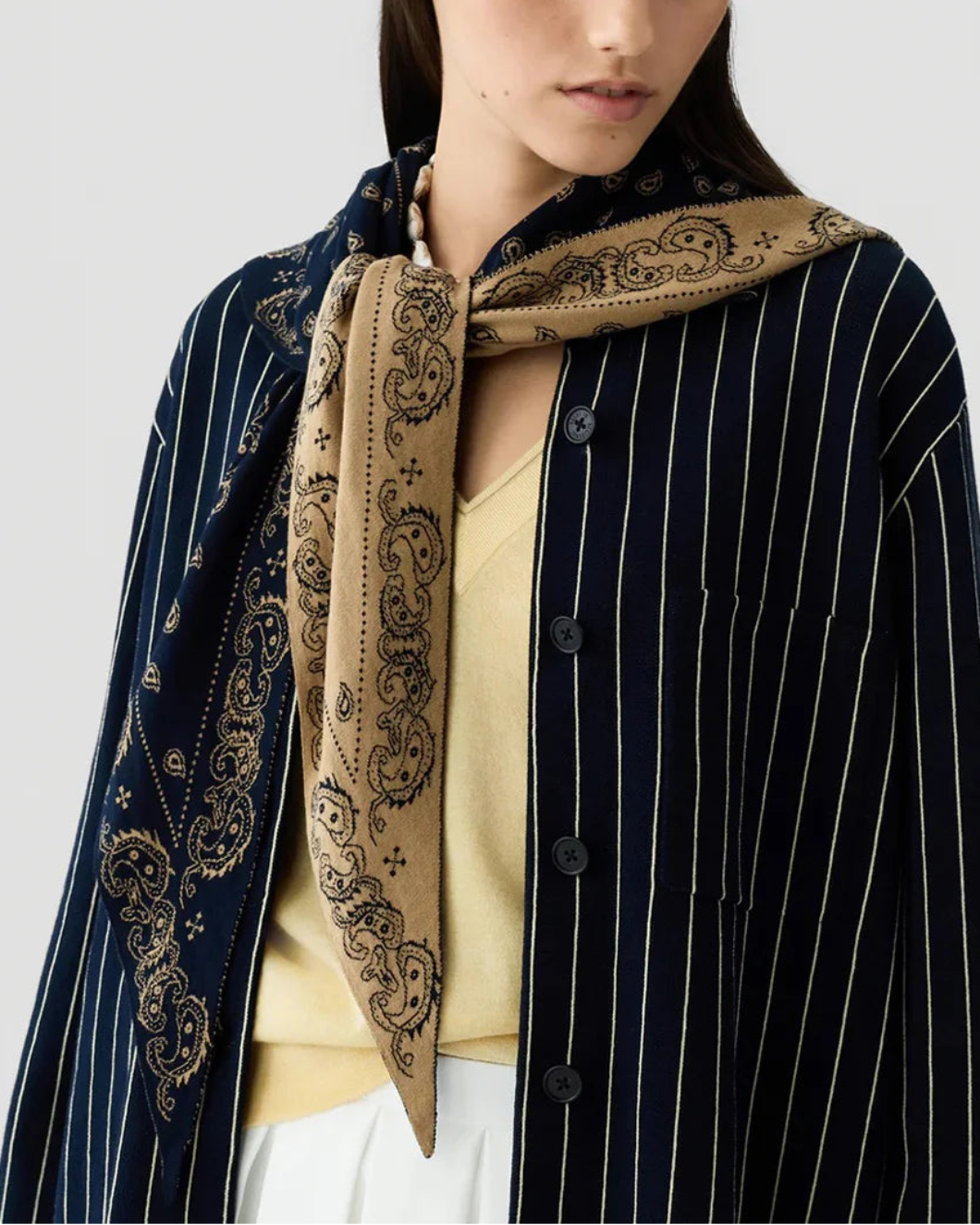GUEST IN RESIDENCE wild rag navy camel on figure front