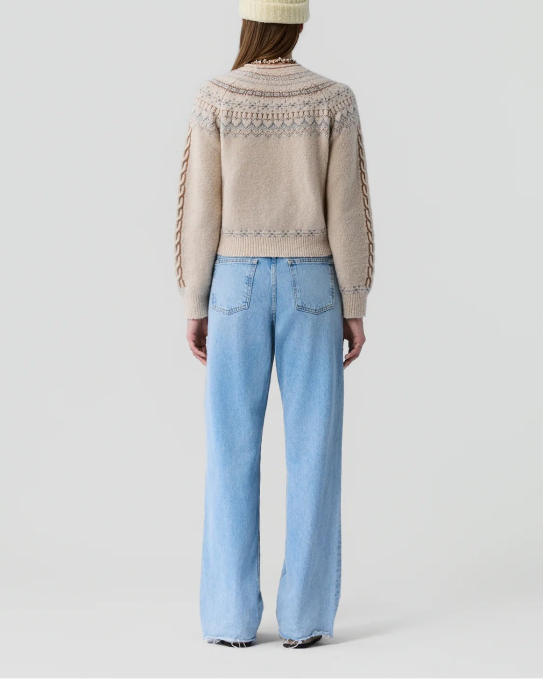 GUEST IN RESIDENCE cloud chalet crew sandstone combo on figure back