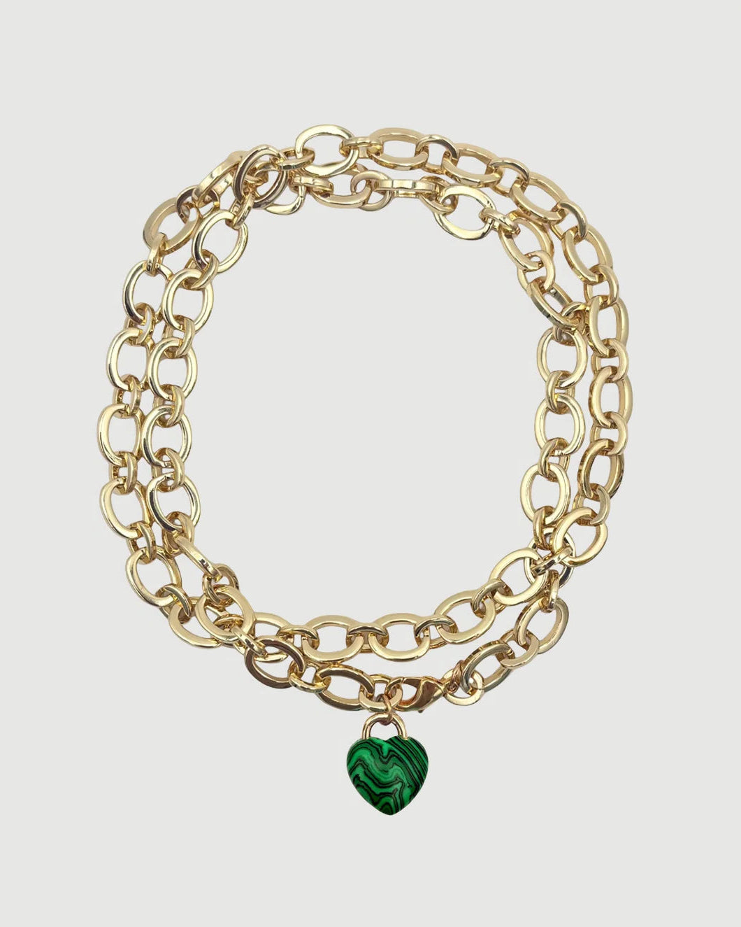 HOIST AND LEE Chunky oval link necklace old and malachite isolated