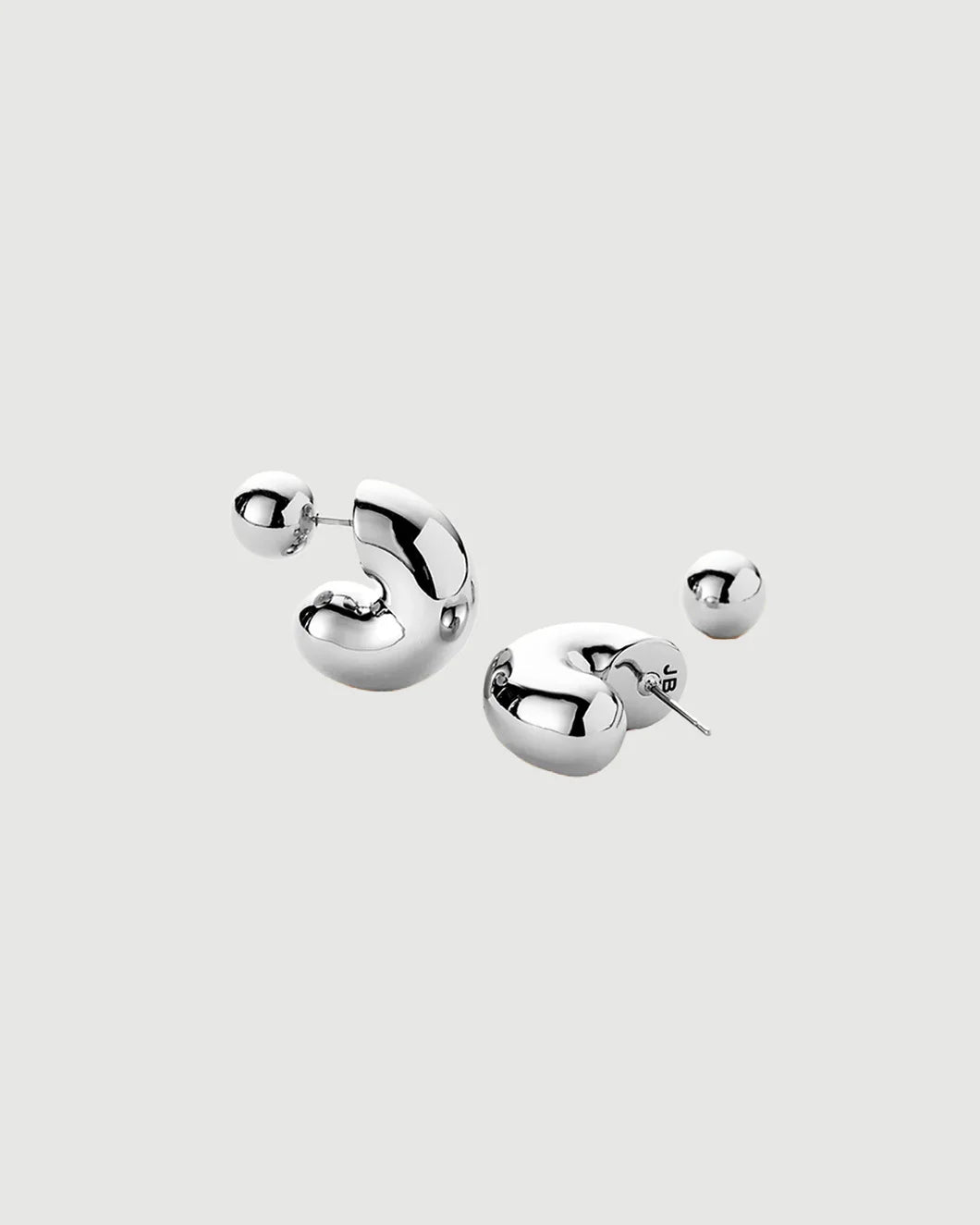 JENNY BIRD Tome hoops medium silver isolated
