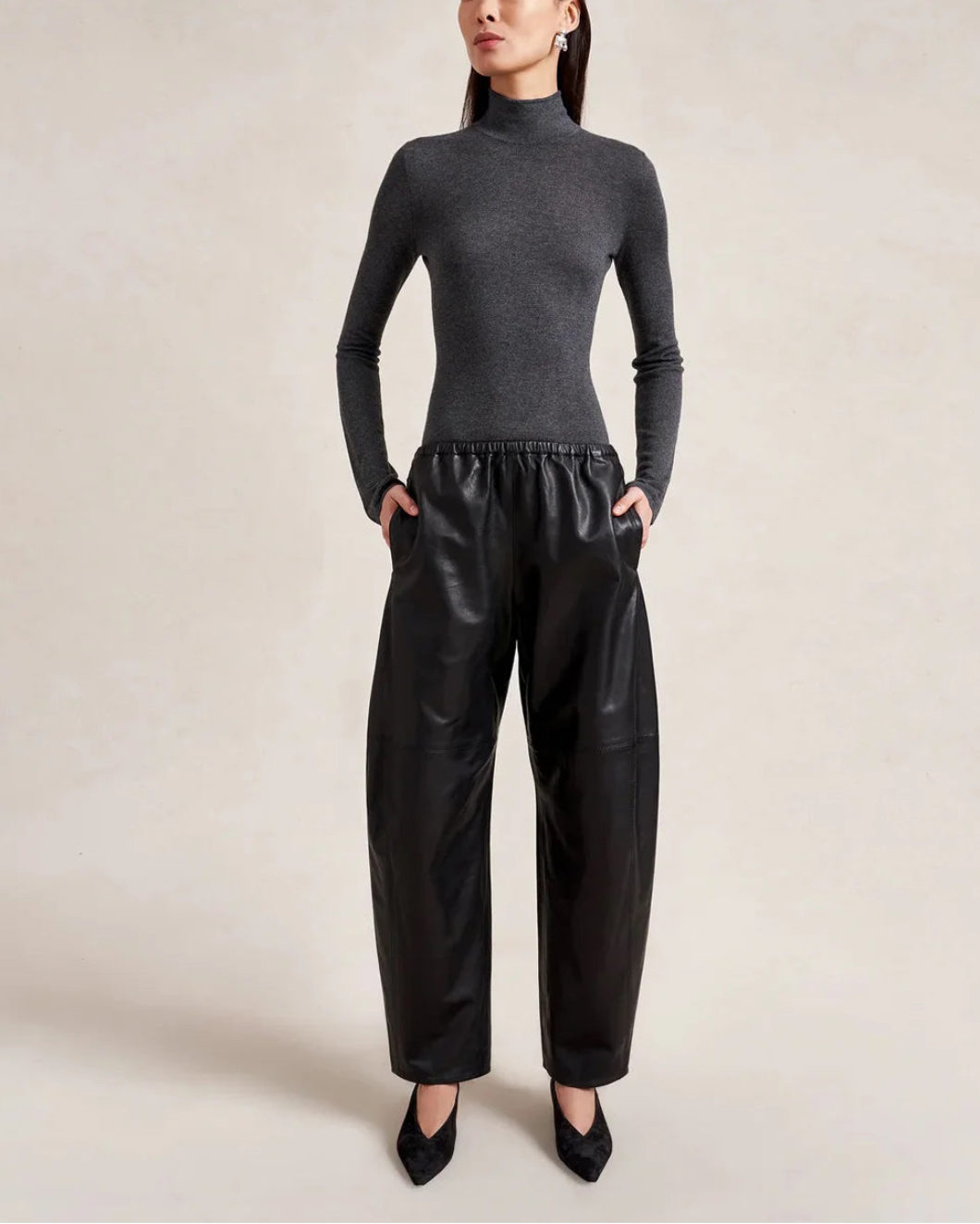 LA LIGNE leather barrel colby pant black on figure front