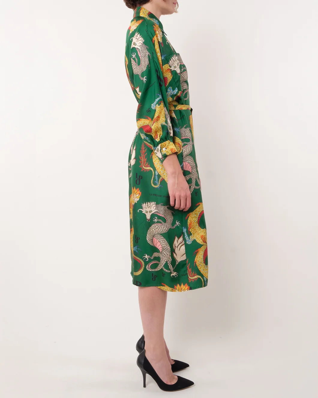 LA PRESTIC OUISTON pretty mom dress green dragons on figure side