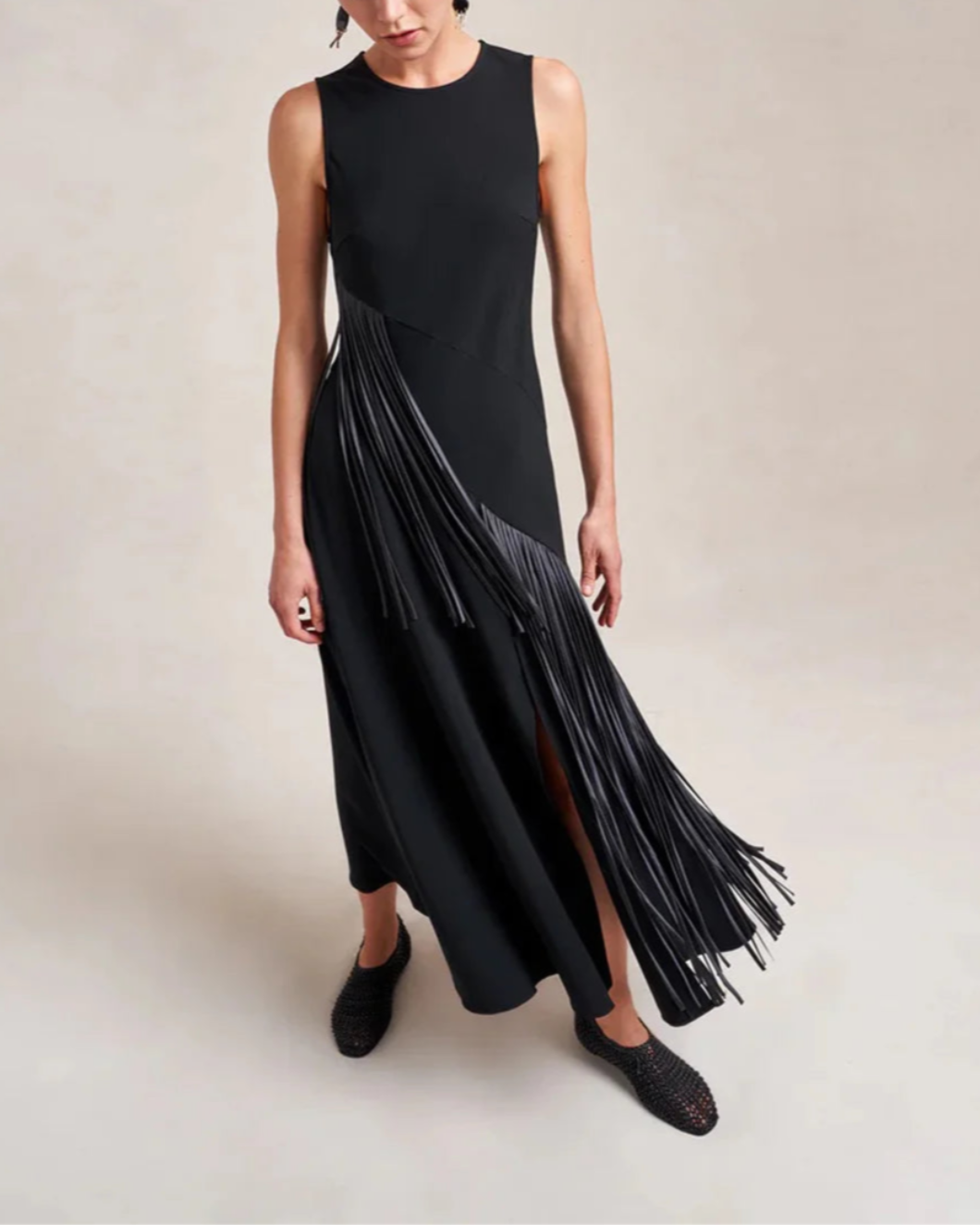 LALIGNE Ilirjana Dress black on figure front