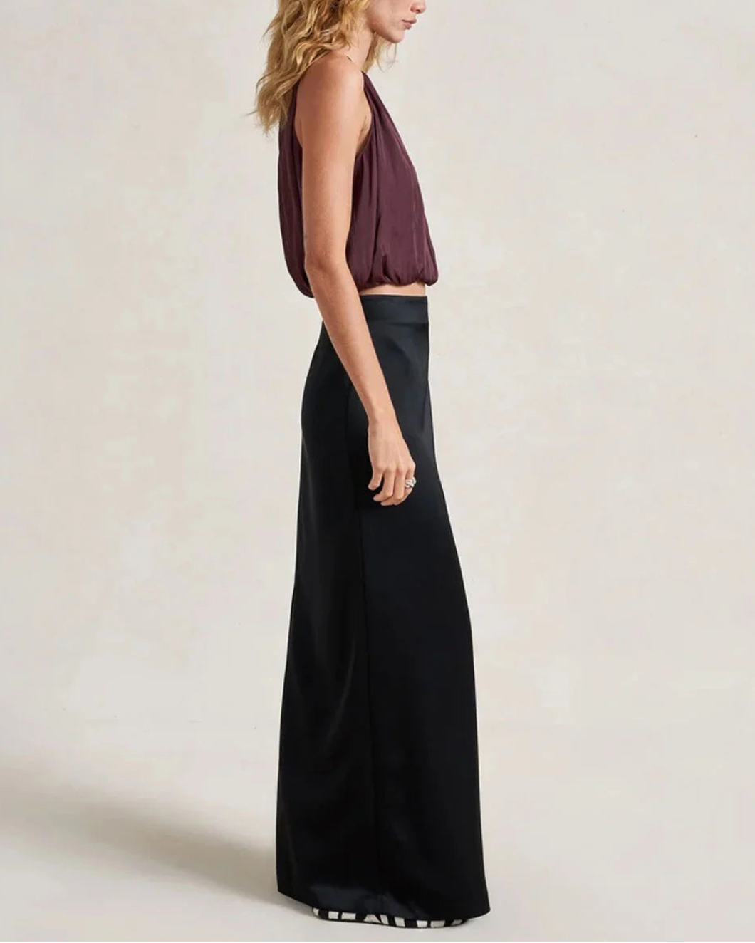 LA LIGNE Fleur Top Port on figure side