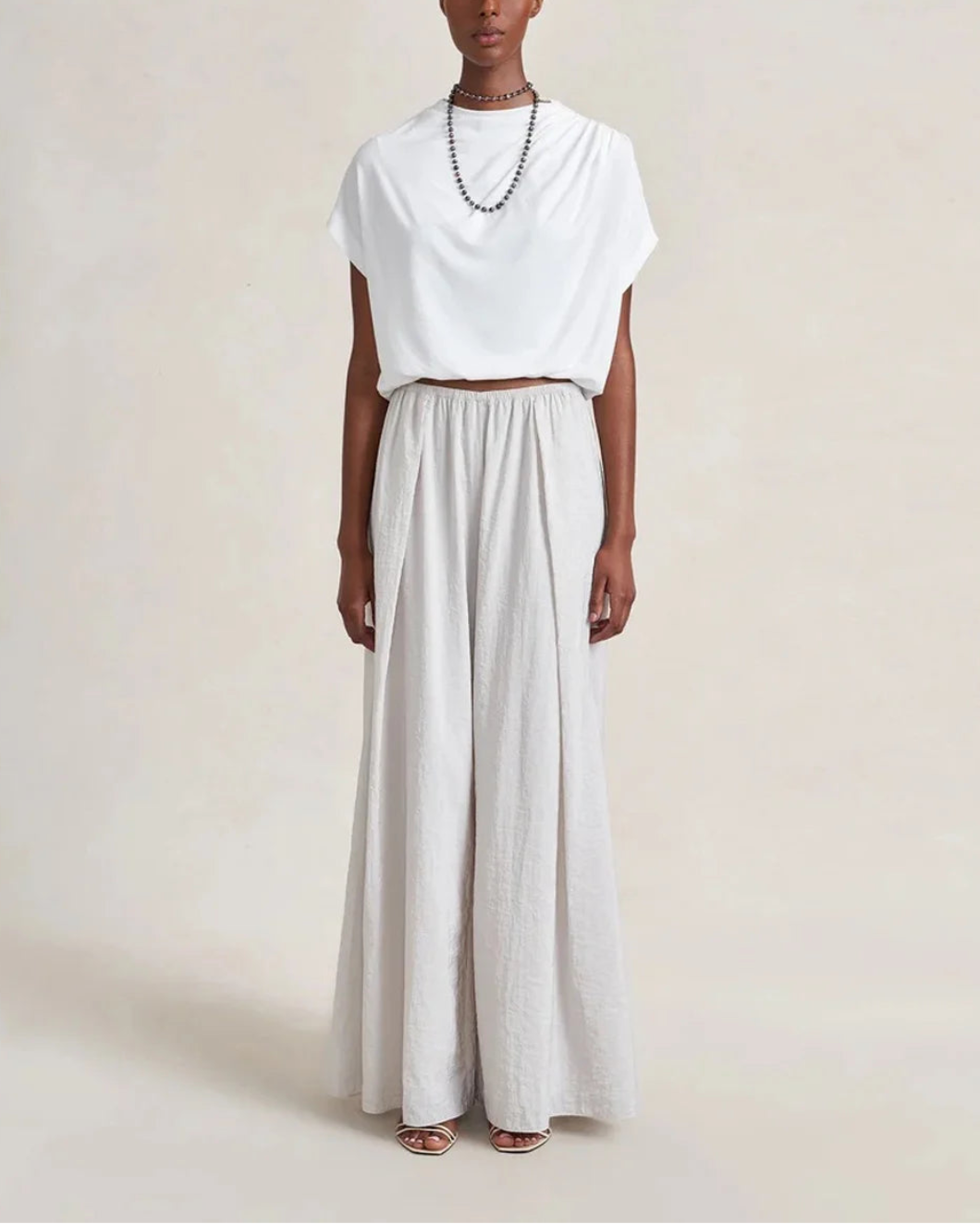 LA LIGNE Milla Top white on figure front 2