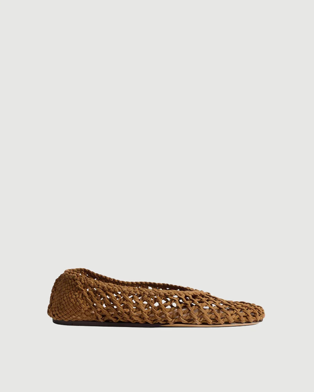 LE MONDE BERYL Regency Knotted Ballet Flats isolated