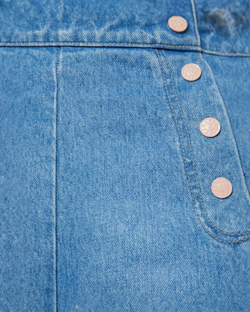 MOTHER The Sugar Cone Sailor sneak blue jeans on figure front detail