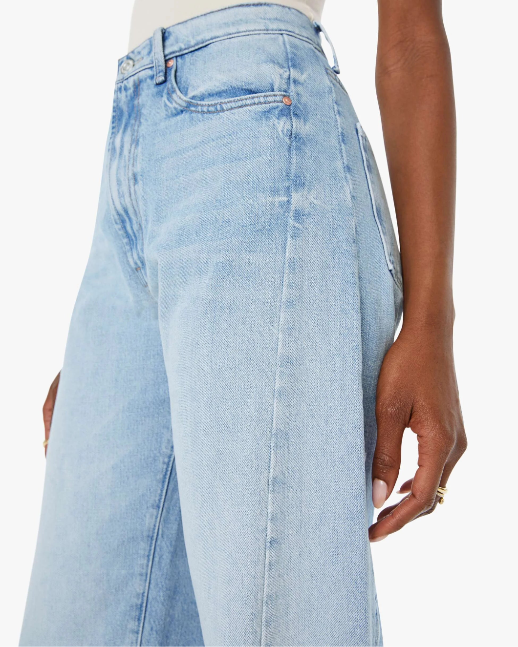 MOTHER DENIM the half pipe ankle on figure detail