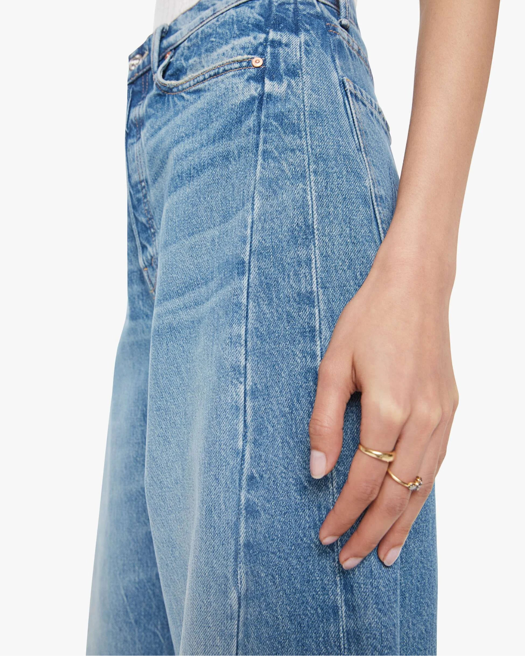 MOTHER DENIM the pipe dream button sneak on fgiure detail