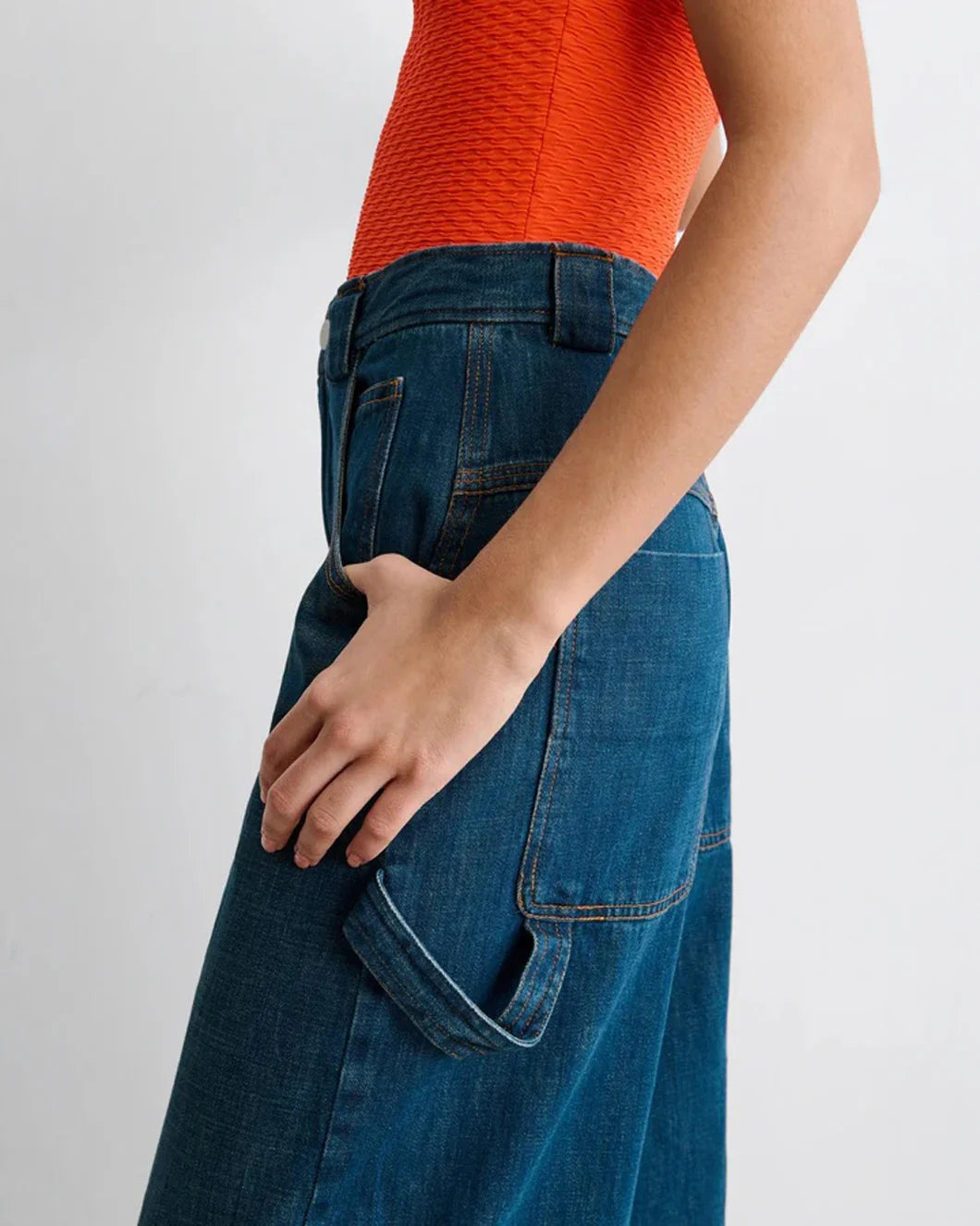 RACHEL COMEY Carpen Pant muddy indigo on figure side detail