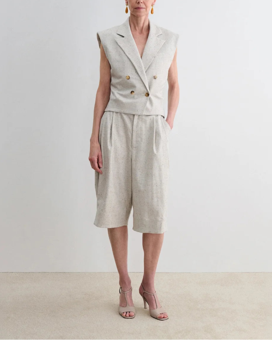 RACHEL COMEY Comeau vest grey on figure front 1