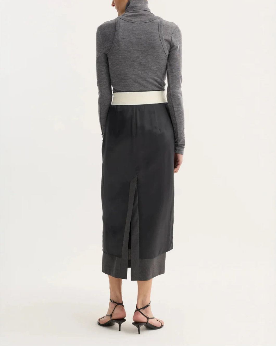 ROHE inside out skirt dark grey on figure back