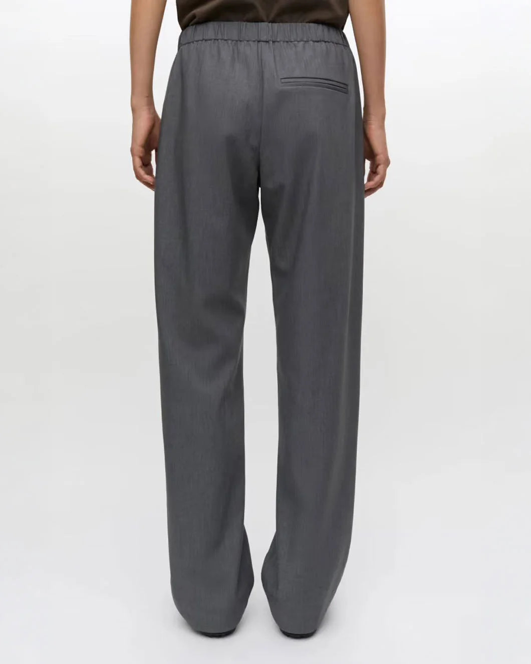 SAMSOE SAMSOE Sahoys Straight Trousers grey mel on figure back