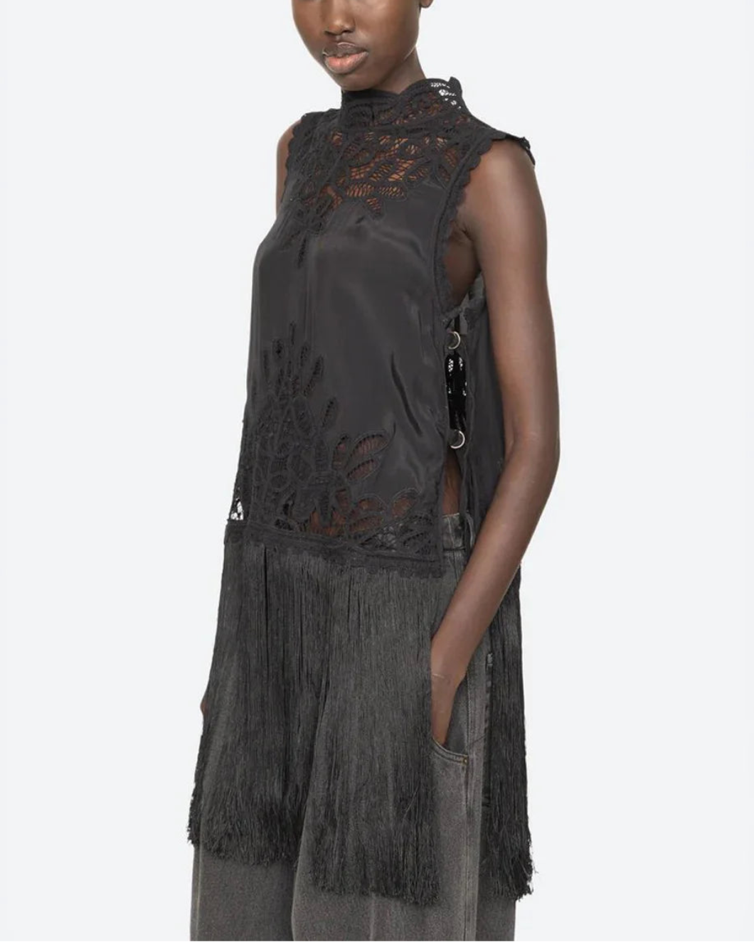 SEA NEW YORK adelina top black on figure side