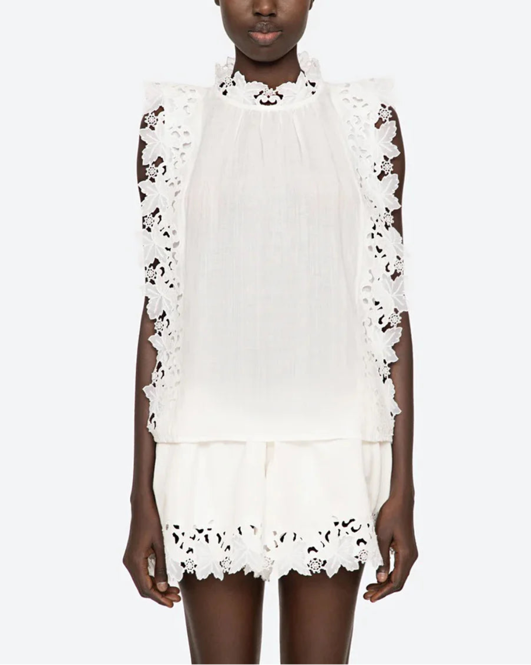 SEA NY Eleannora top white on figure front