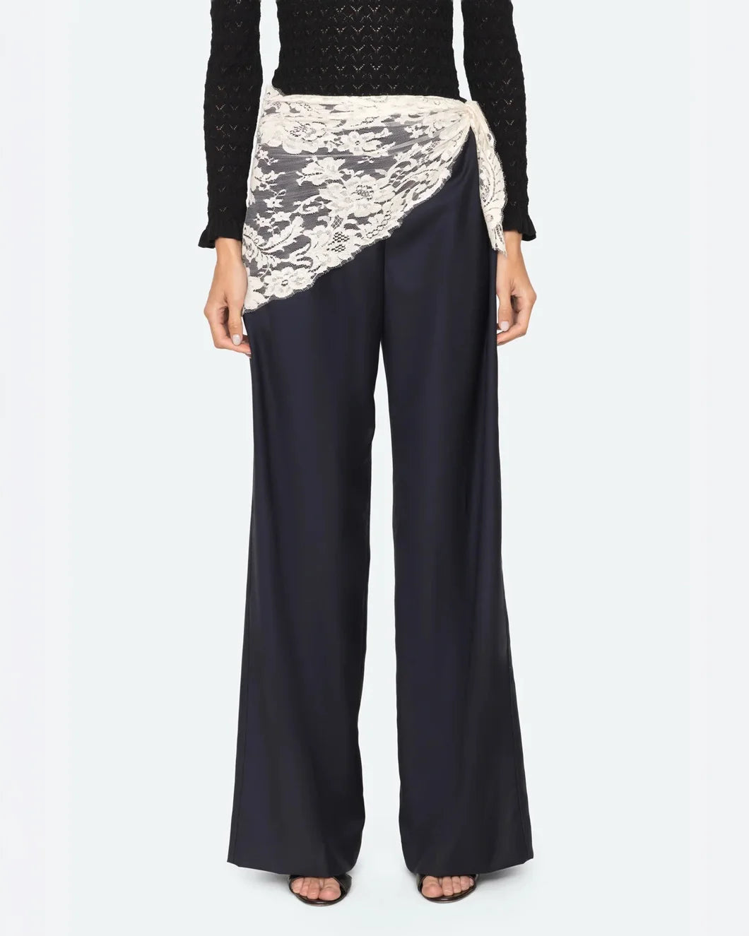 SEA NY Fiora Pants navy/lace on figure front