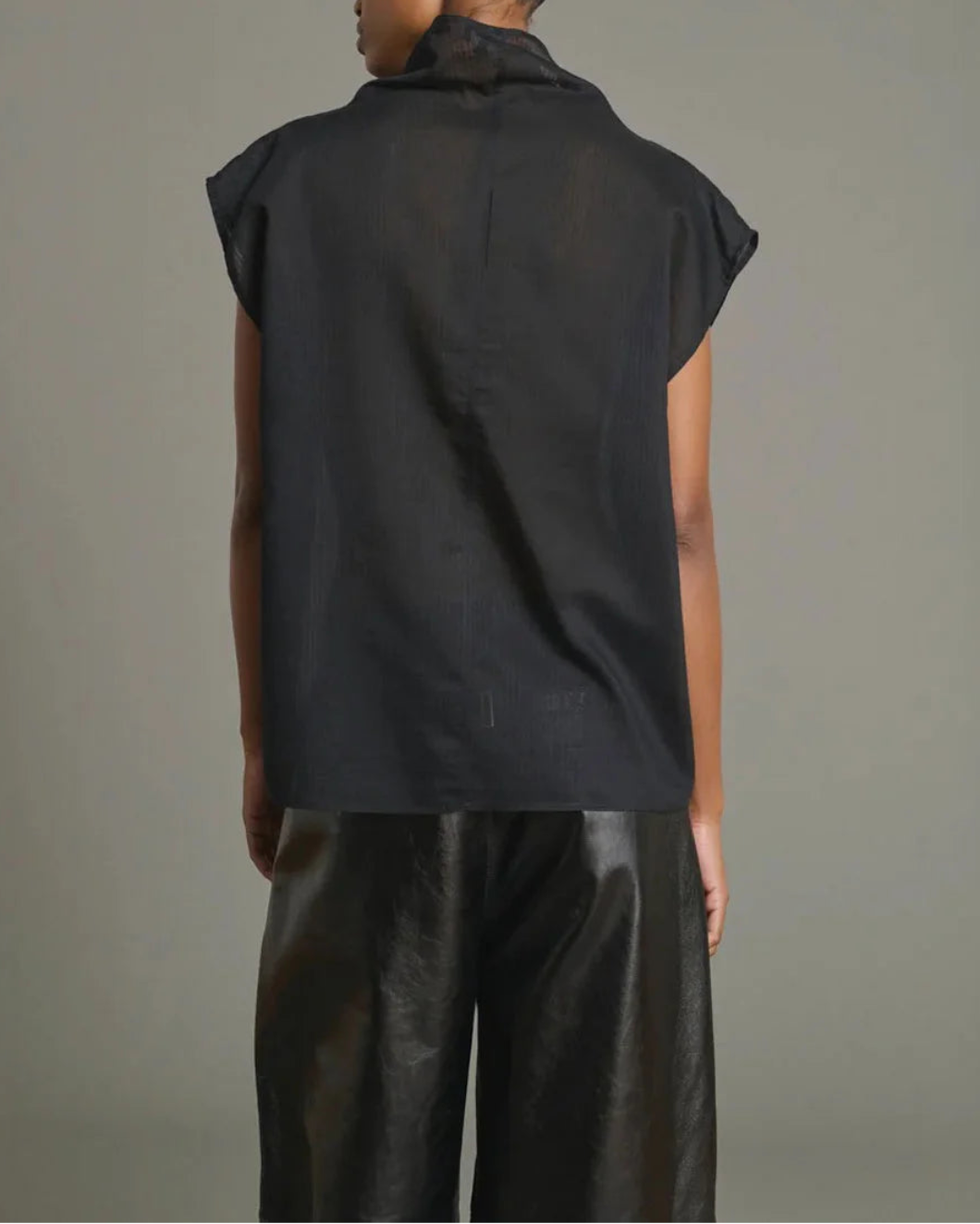 SOEUR Izumi Pant black on figure back 1