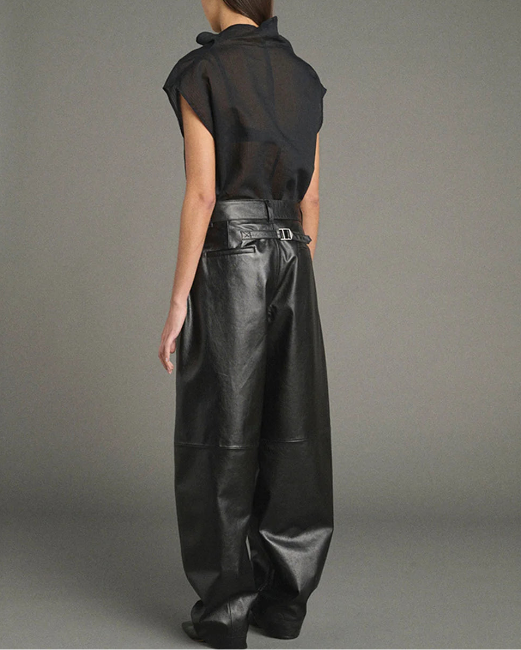 SOEUR Izumi Pant black on figure back side