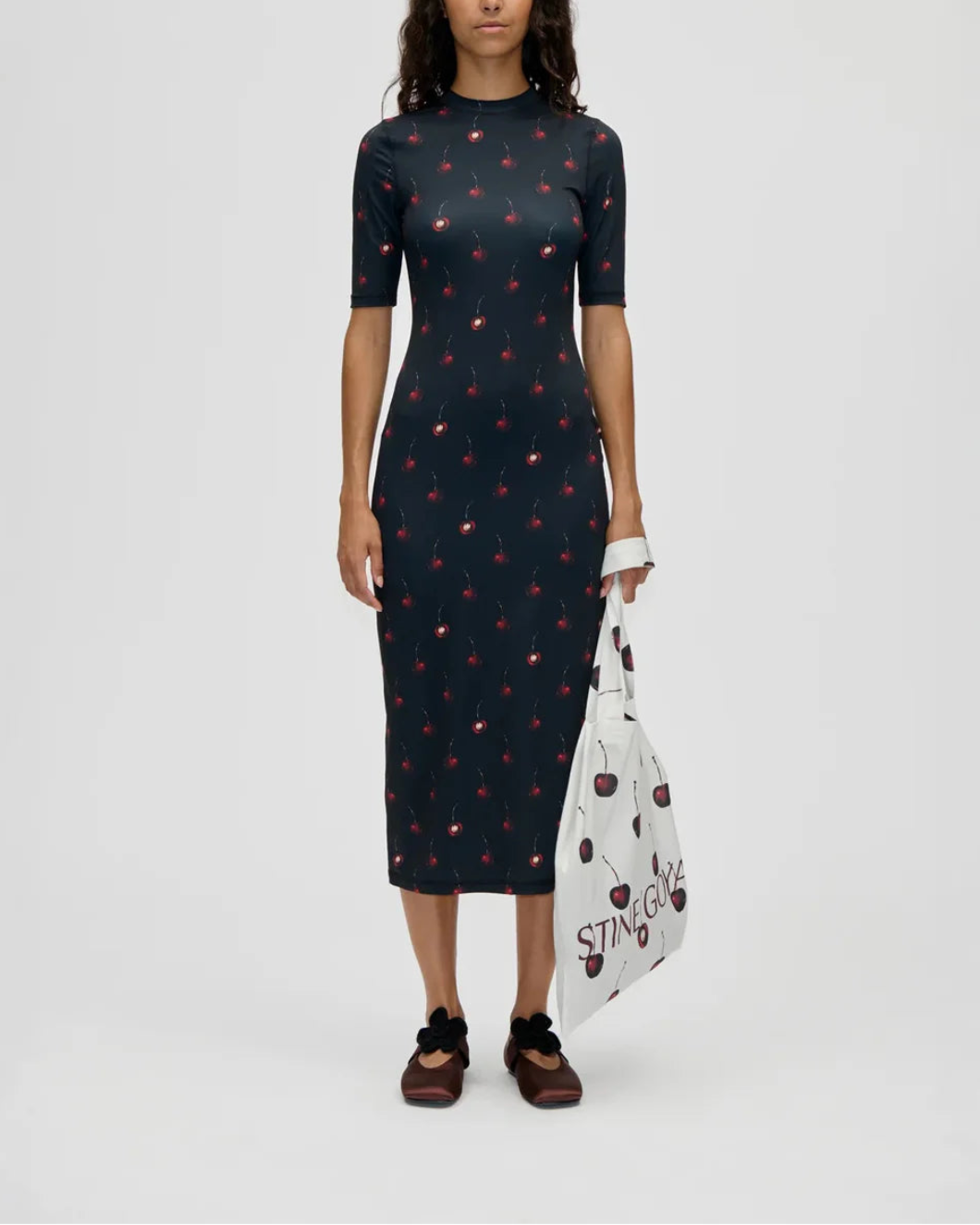 STINE GOYA Short Sleeve Crewneck Midi Dress on figure front