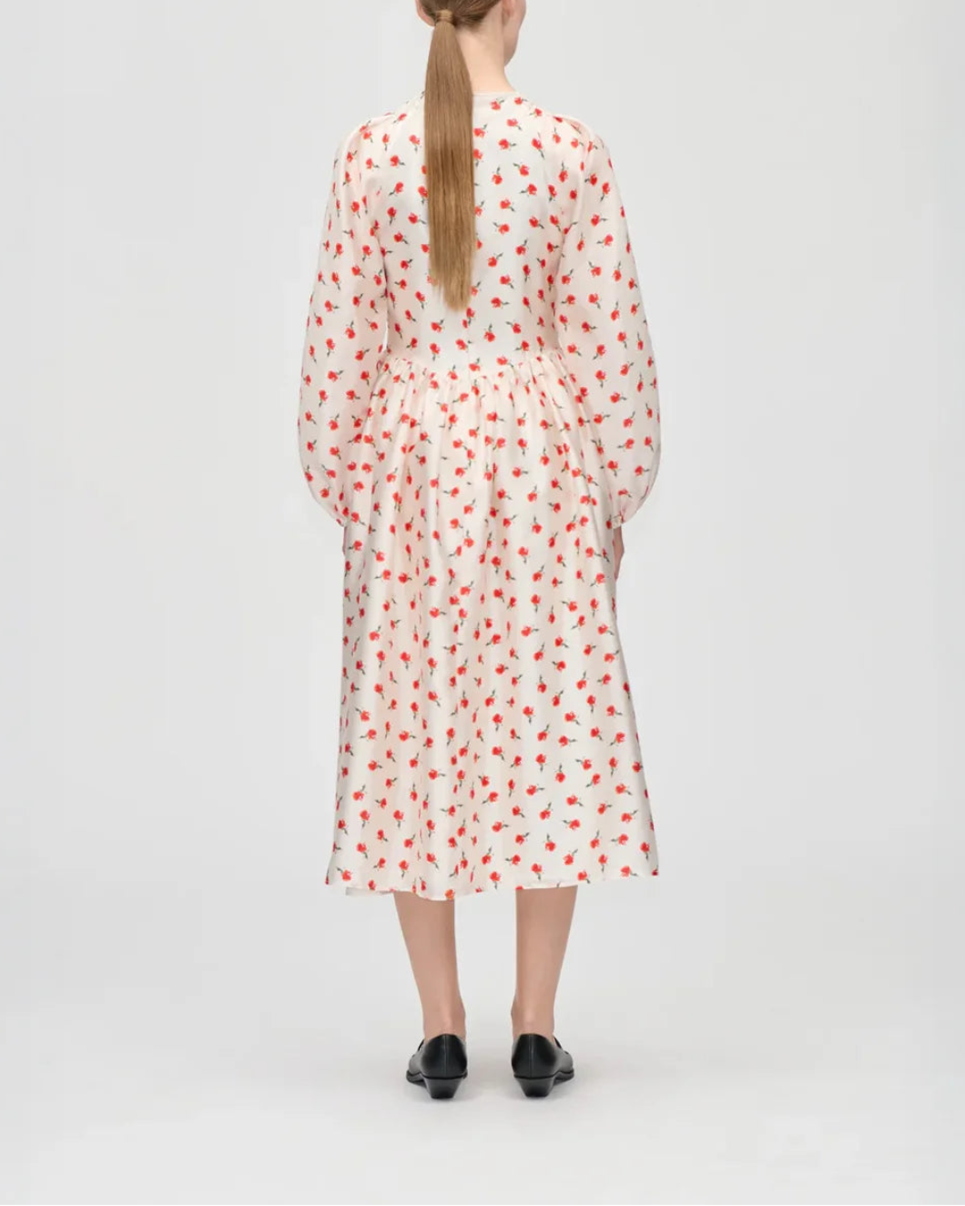 STINE GOYA long sleeve voluminous dress ditzy petunia on figure back