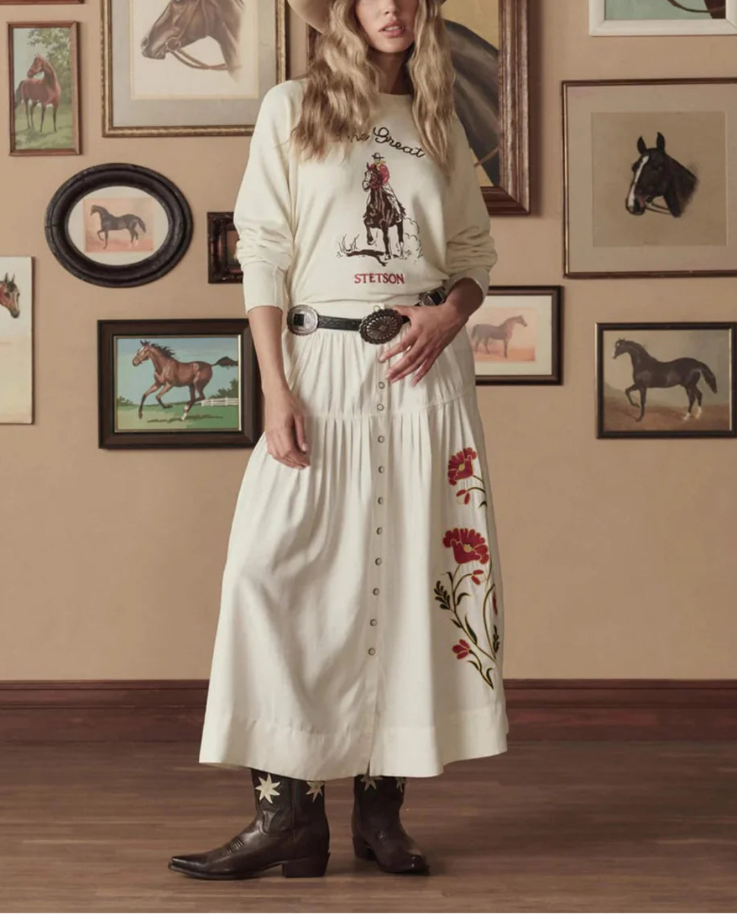 THE GREAT Stetson Graphic washed white on figure front