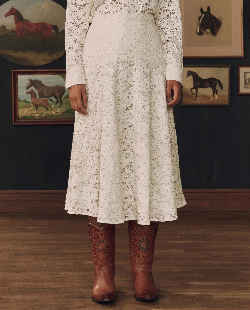 THE GREAT The Relic Lace Western Skirt cream on figure front