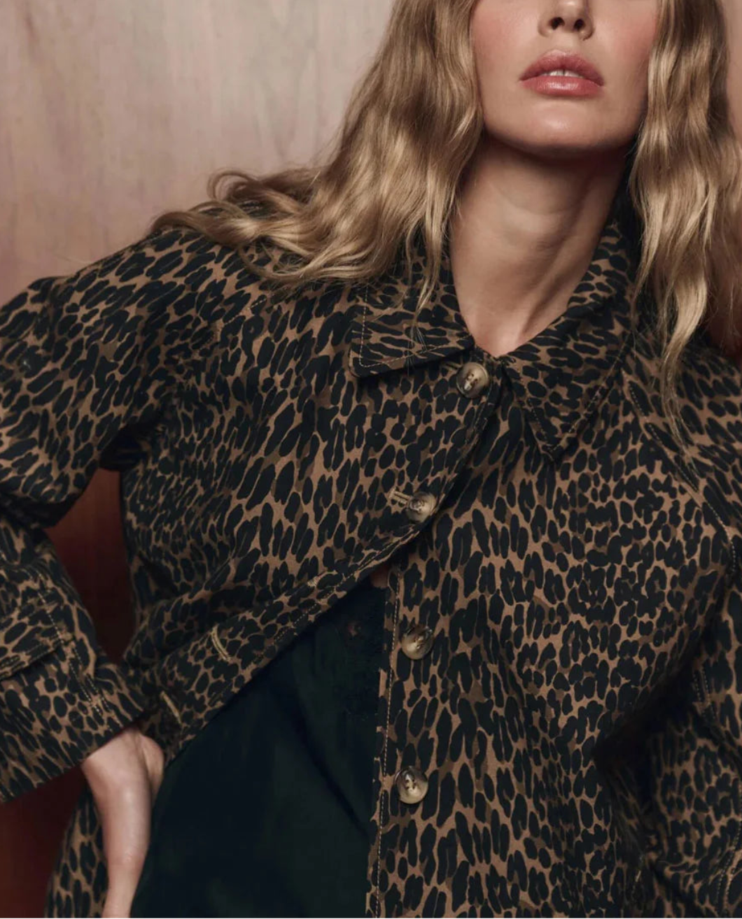 THE GREAT The trench coat dark leopard on figure front 1