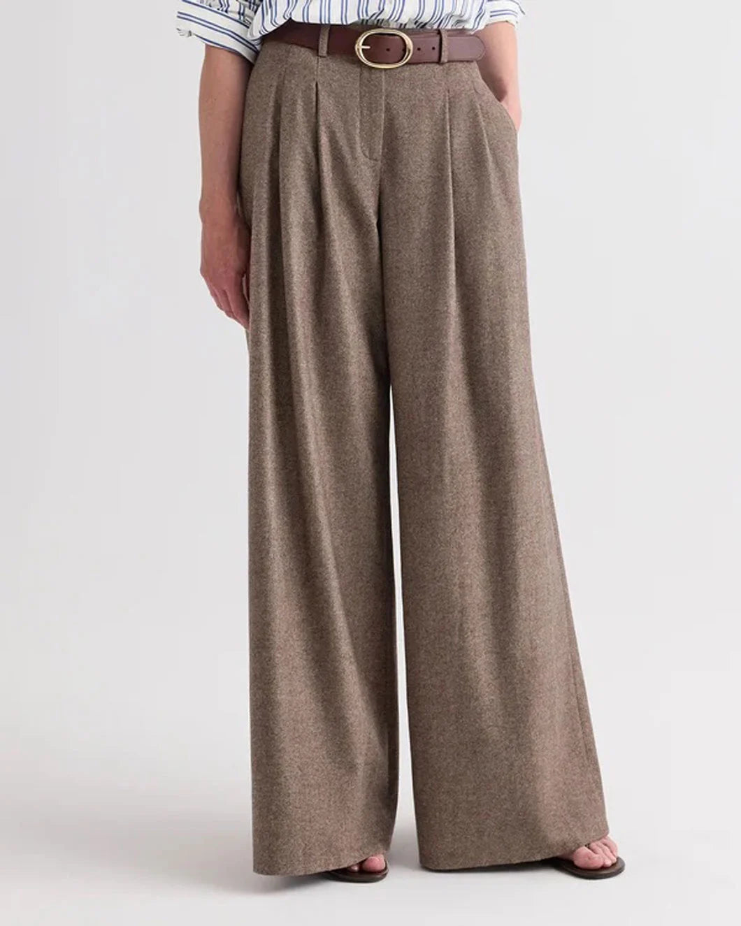 TWP Avery Pant Pinecone brown on figure front 1