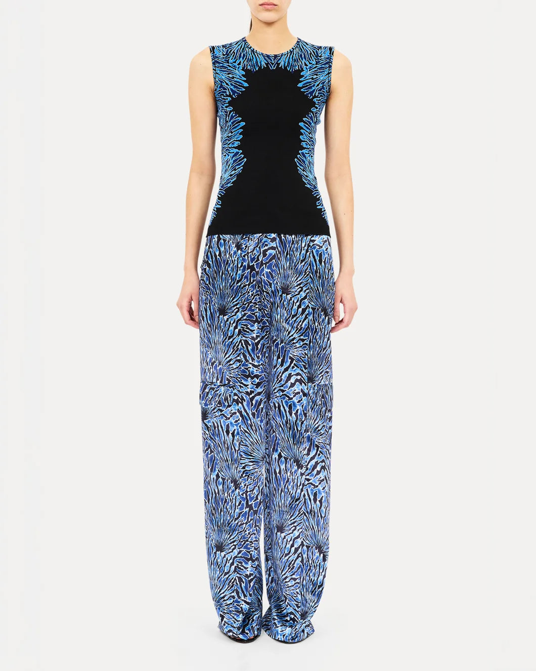 ULLA JOHNSON Aylin SL Knit Jacquard Top on figure front