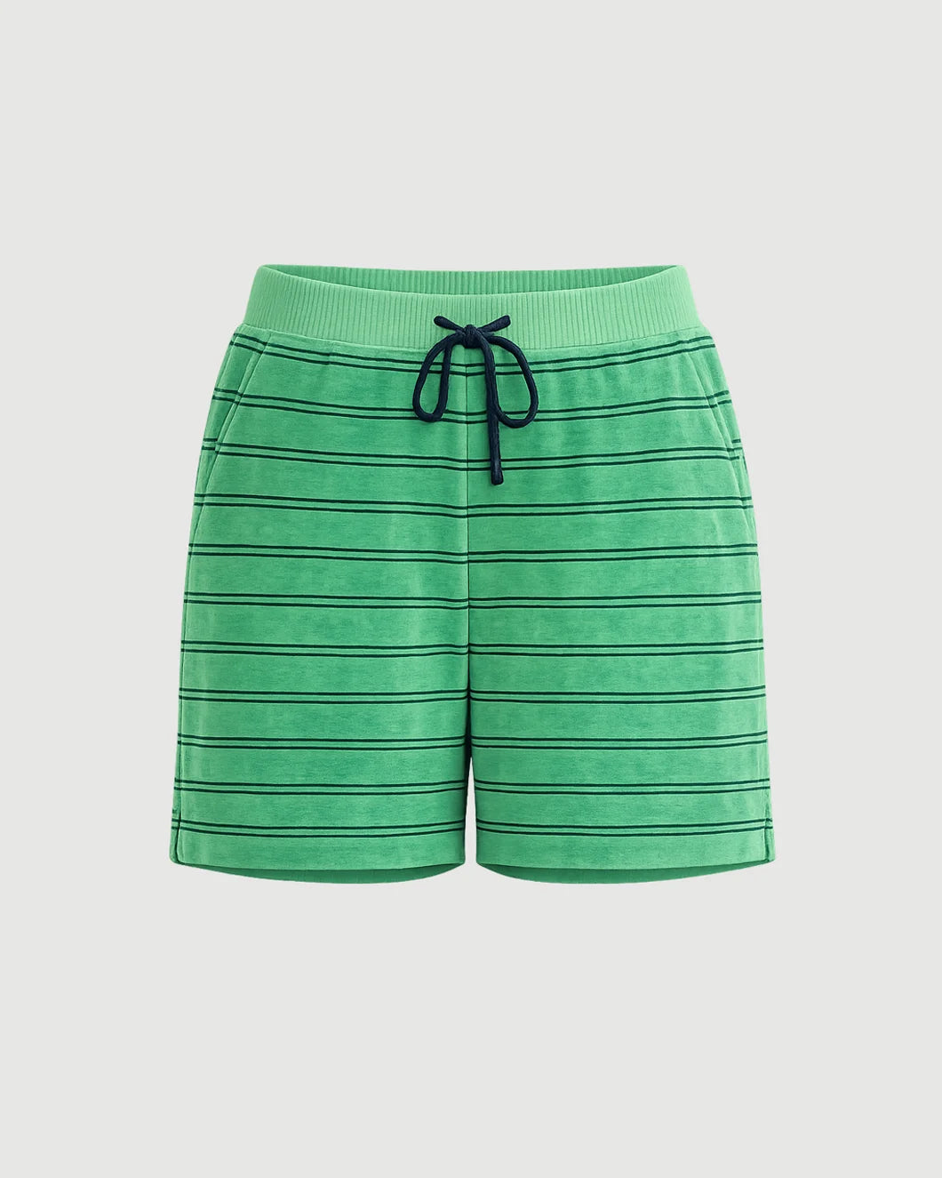 XIRENA Shayden Sweatshort jalapeno isolated