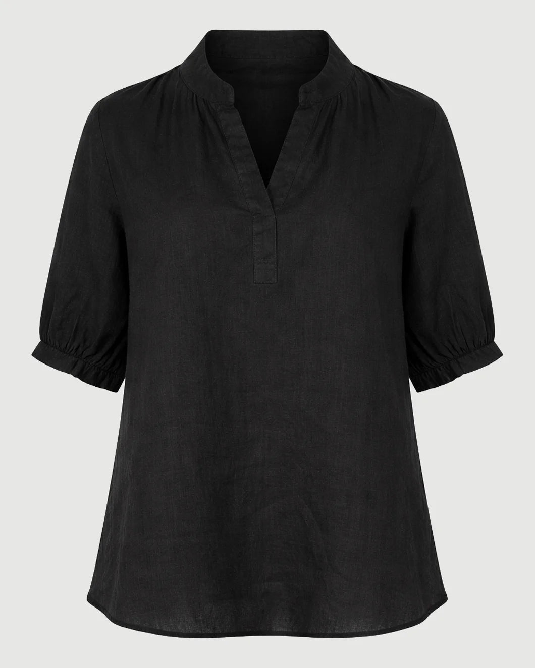 XIRENA camila top black front isolated