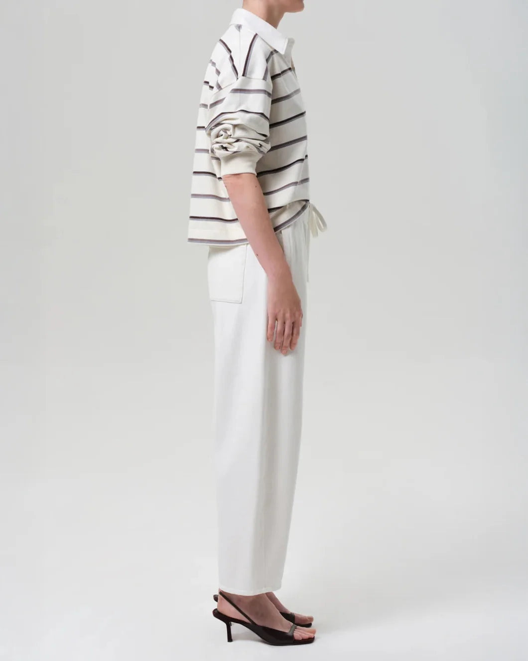 citizens of humanity Miro Sweatpant in Pashmina white on figure side view