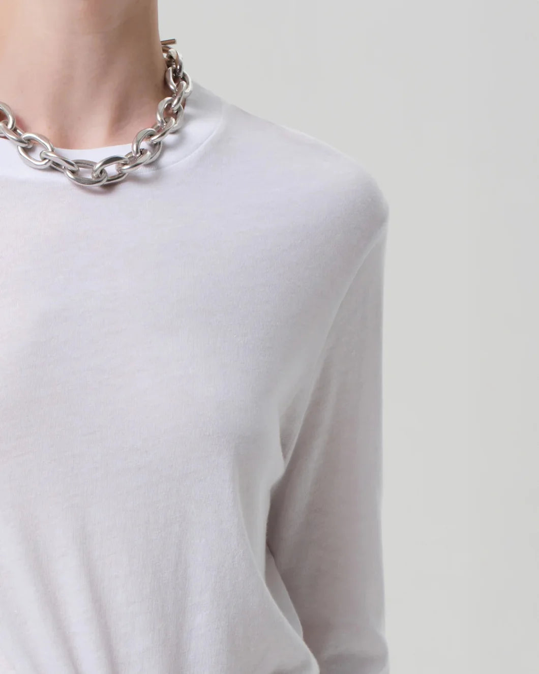 citizens of humanity Sabine Cropped Long Sleeve white detail