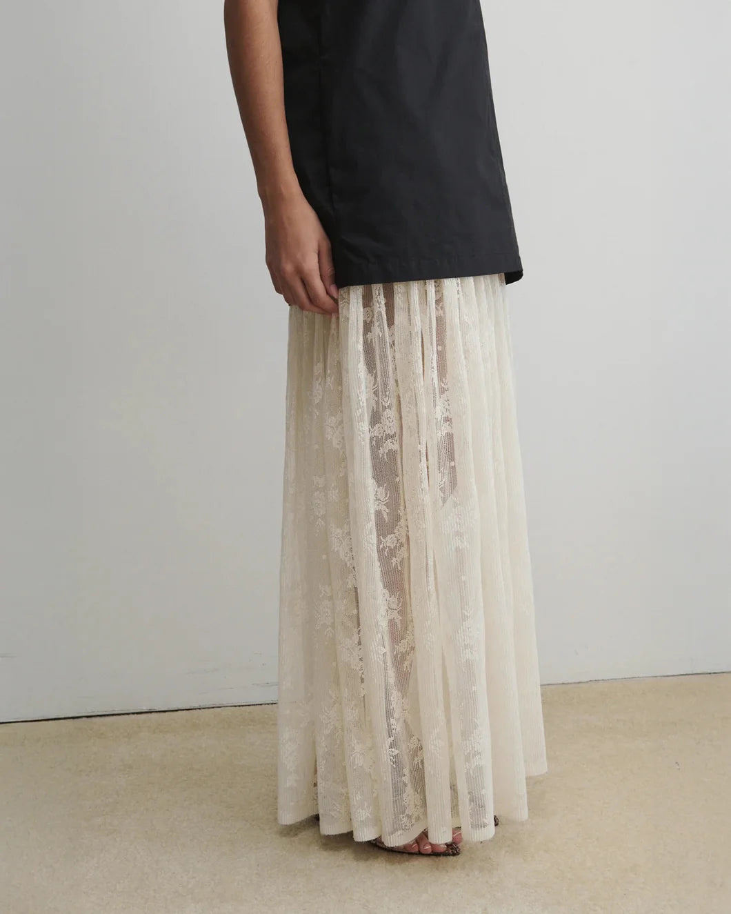 rachel comey Cheers Dress black and white lace on model side view skirt detail