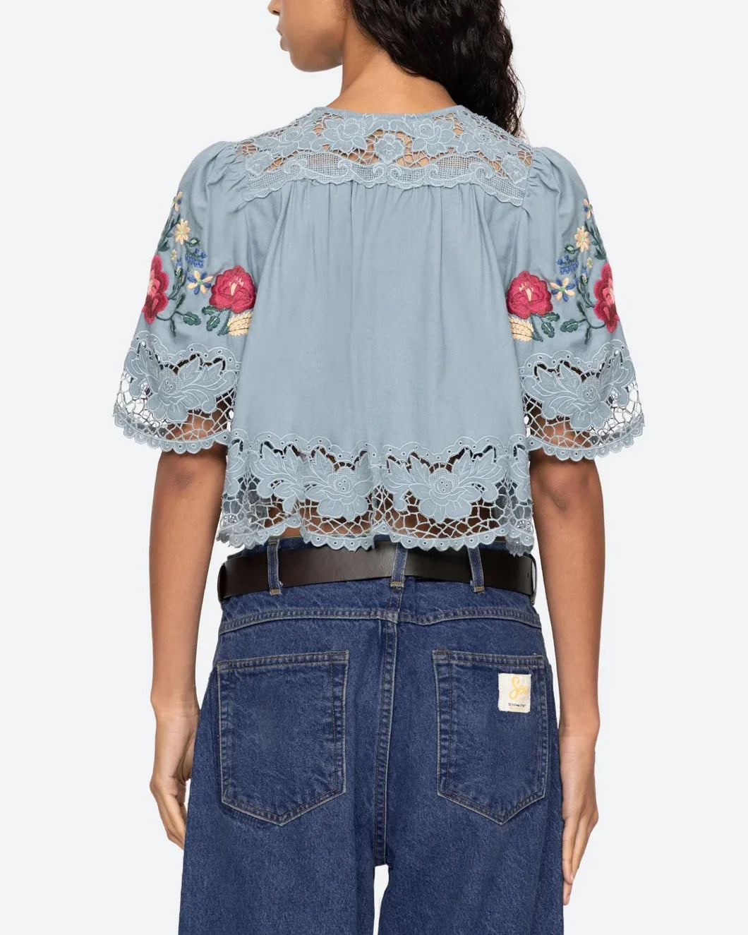 sea ny Rosaline Short Sleeve Top embroidered blue floral on figure back