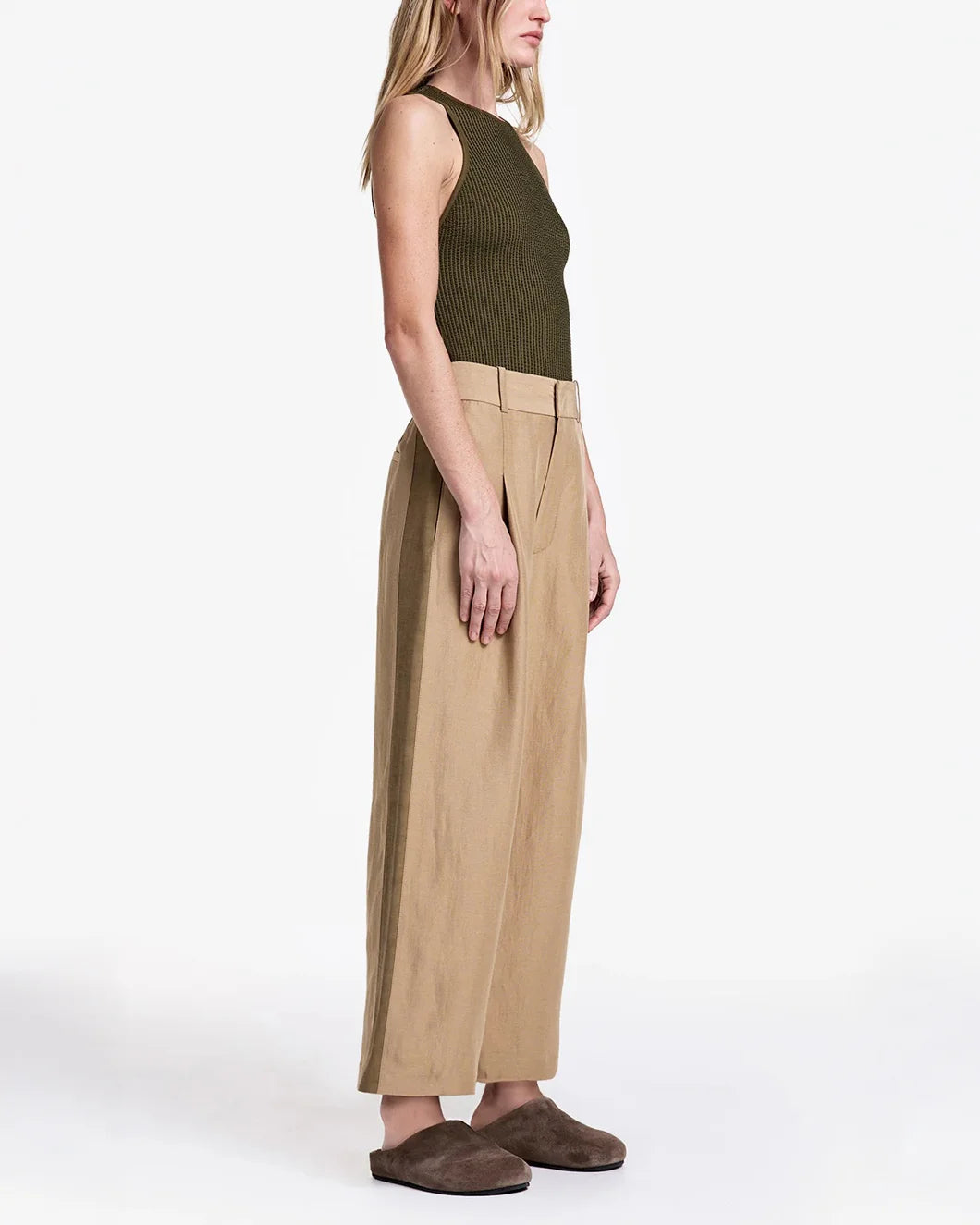 smythe Tux Stripe Crop Pleated Trouser khaki side