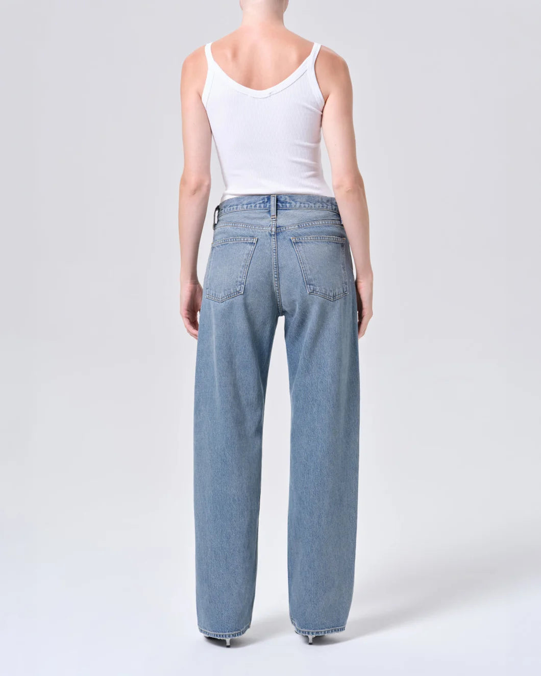 AGOLDE Arc criss cross jean in conclusion on figure back